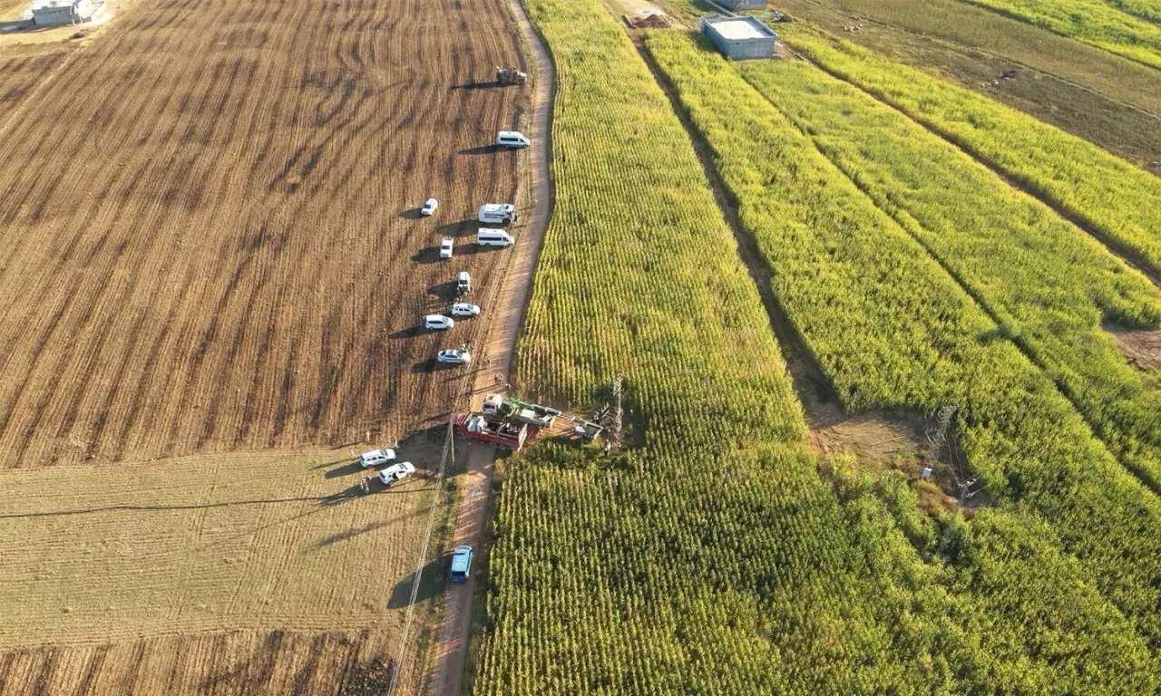 750 hanenin elektrik ihtiyacını karşılayacak güçte! Tarlalarda 15 kayıt dışı trafo bulundu - 1. Resim