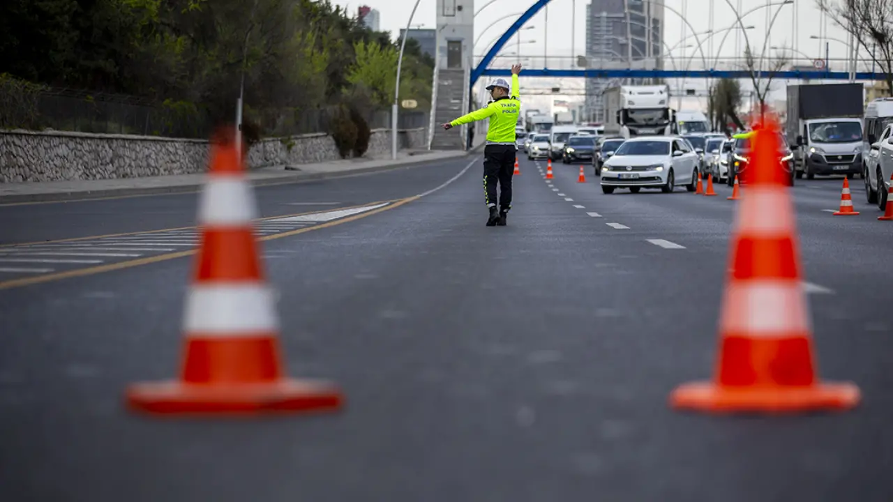 Başkentte 1 Mayıs'ta bazı yollar trafiğe kapatılacak