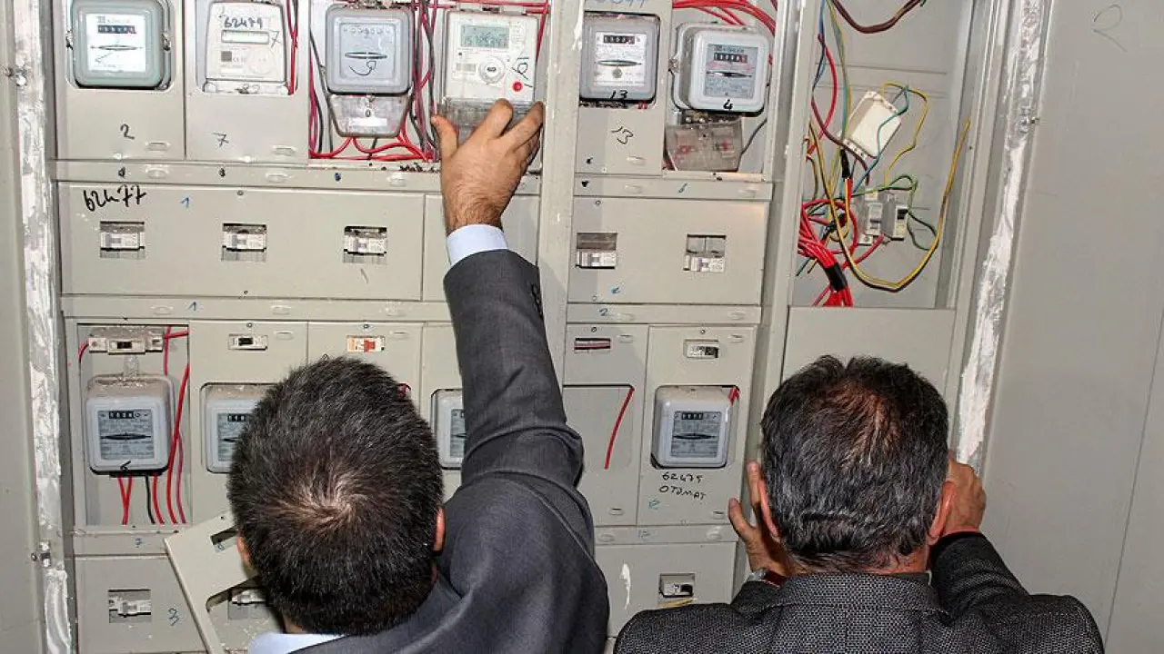 6 ildeki kaçak elektrik kullanımına 4 Atatürk Barajı yetmiyor