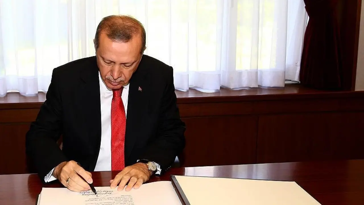 Cumhurbaşkanı Erdoğan 11 üniversiteye rektör atadı