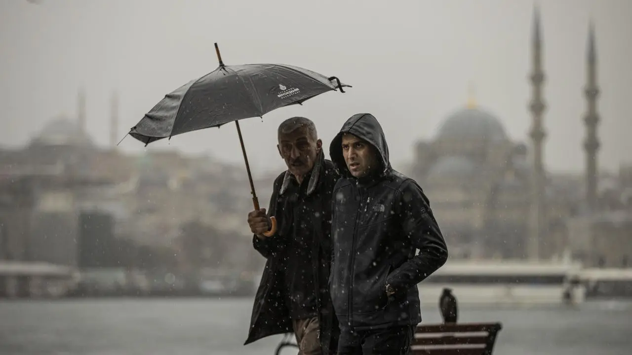 İstanbul'da etkili olan sağanak zor anlar yaşattı - Son Dakika Haberleri